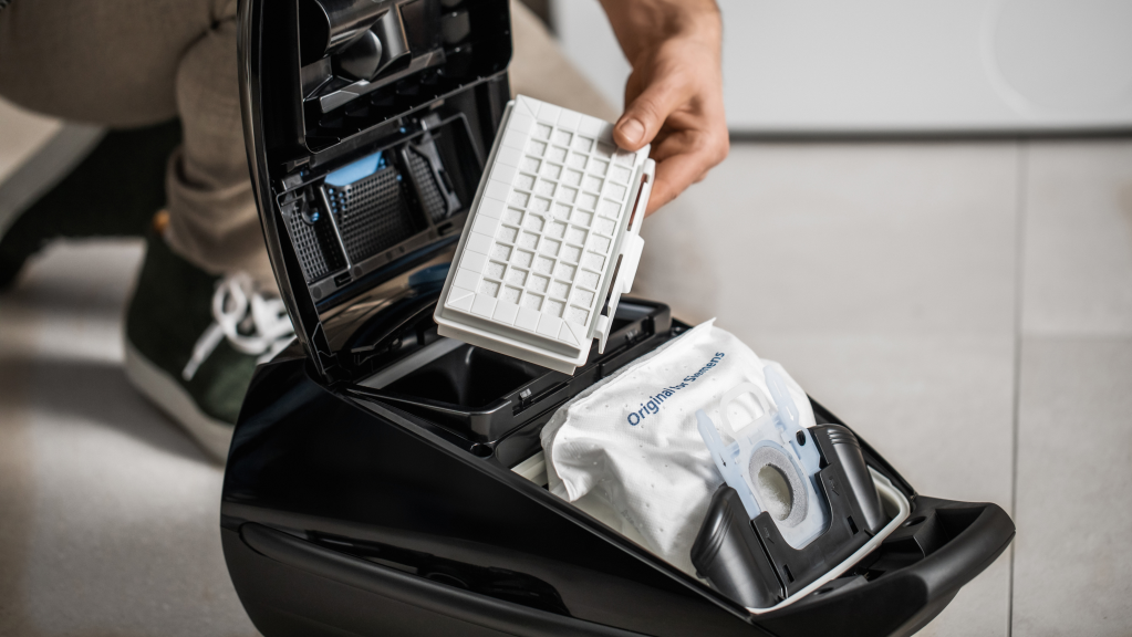https://assetscdn.loadbee.com/catalogue/n99mswzk5cs85sfy//Images/20552721_SI_HC_T11_Feature_HEPA_1600x900px.png