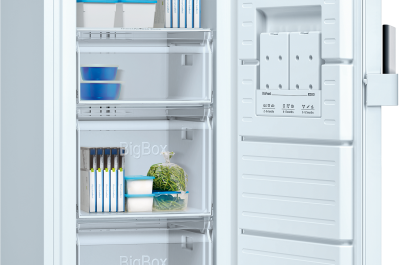 https://assetscdn.loadbee.com/catalogue/zy3duntywxczy394//Product_Shots/21850190_3GFE563WE_PGA6_def.png