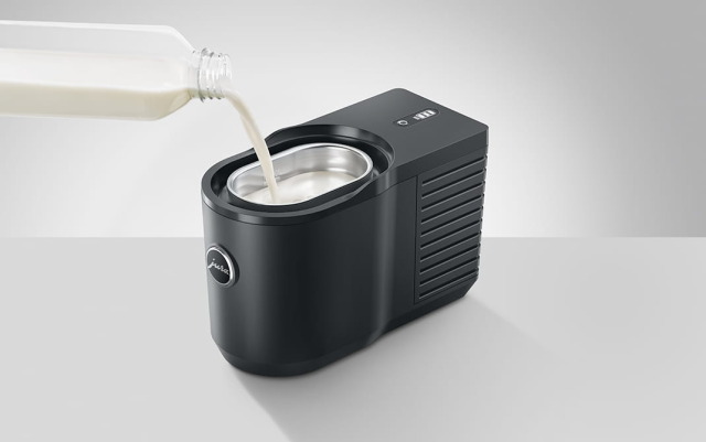 cc0-6l_ea_black_feature3